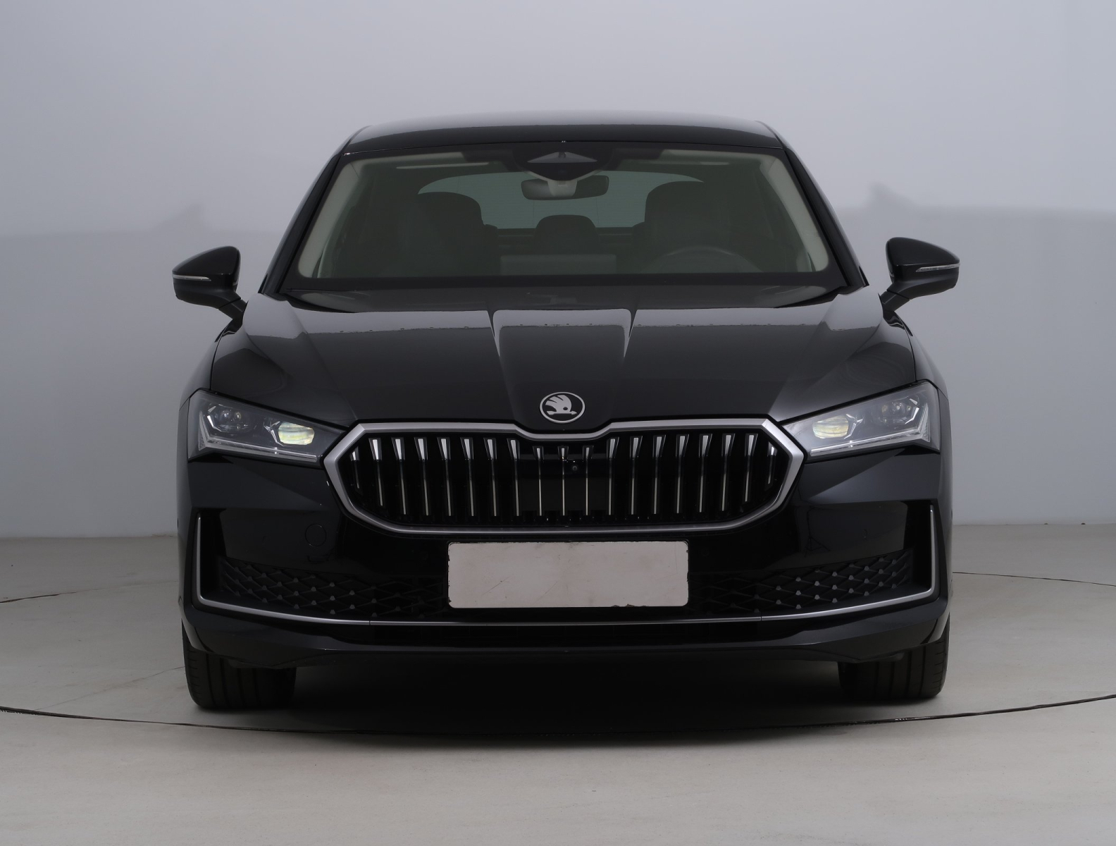 Škoda Superb - 2024