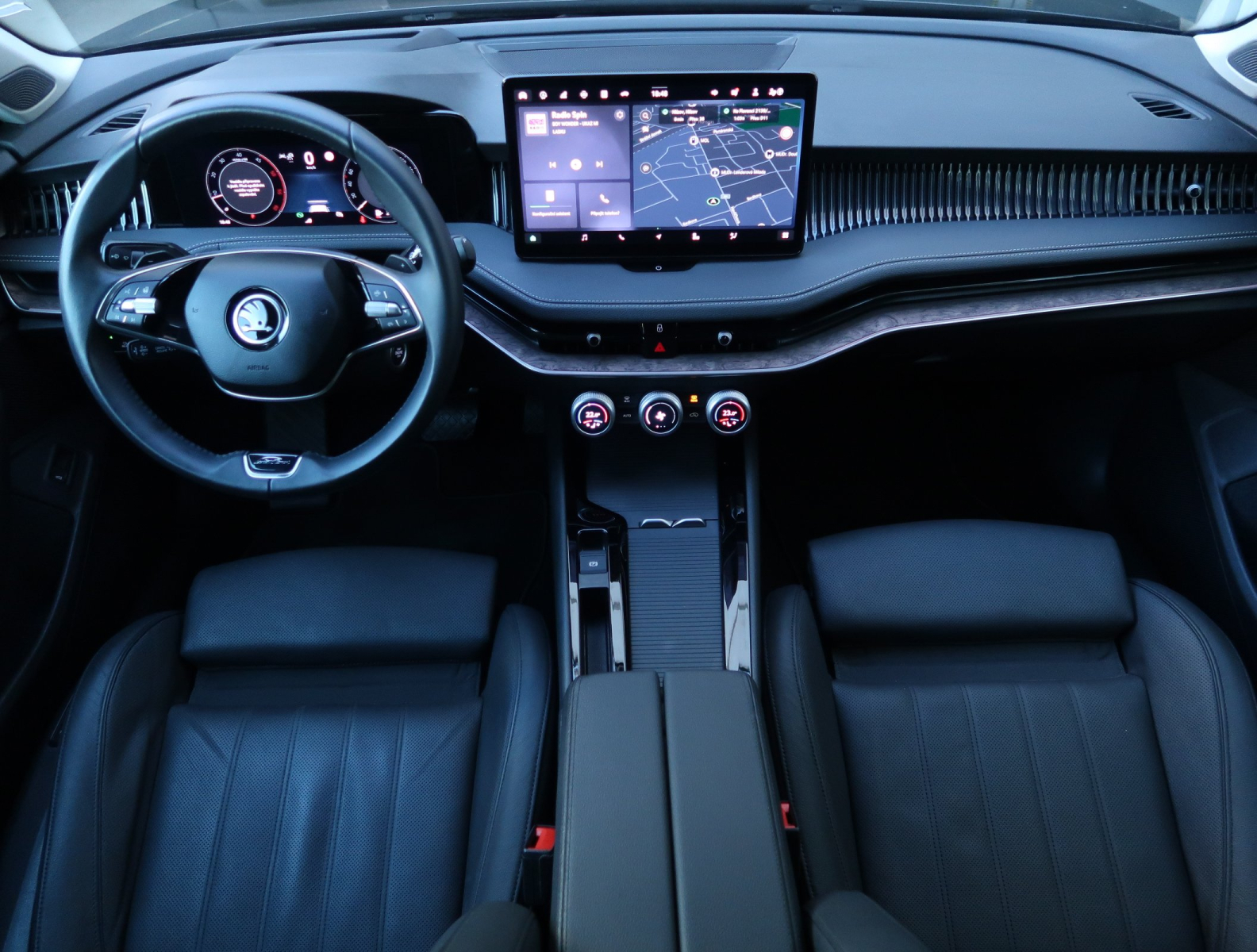 Škoda Superb - 2024