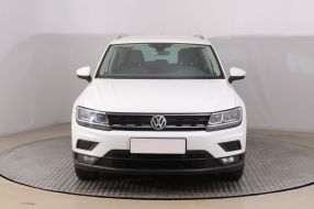 Volkswagen Tiguan - 2018