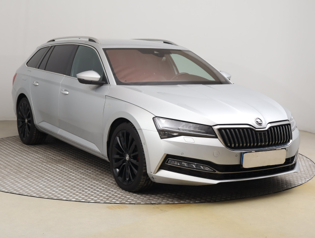 Škoda Superb 2022
