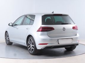 Volkswagen Golf - 2020