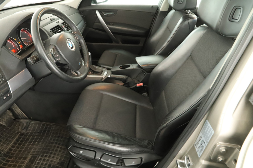 BMW X3, 2009