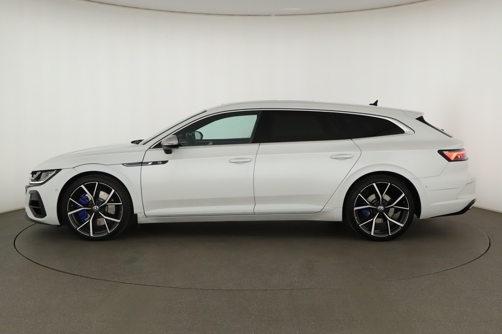 Volkswagen Arteon - 2022