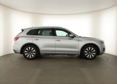 Volkswagen Touareg - 2020