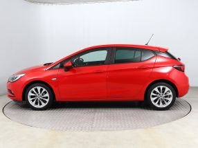 Opel Astra - 2016