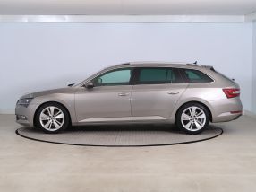Skoda Superb - 2016