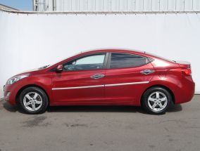 Hyundai Elantra - 2012
