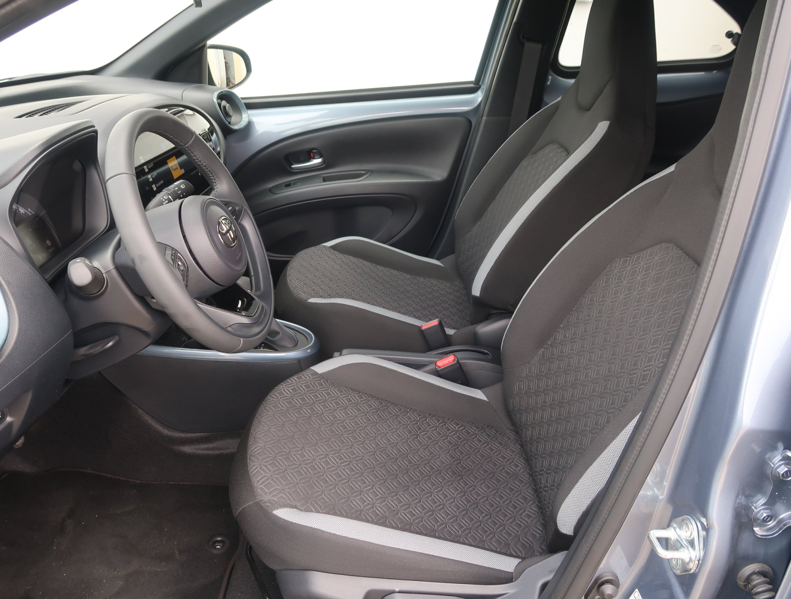 Toyota Aygo X - 2024