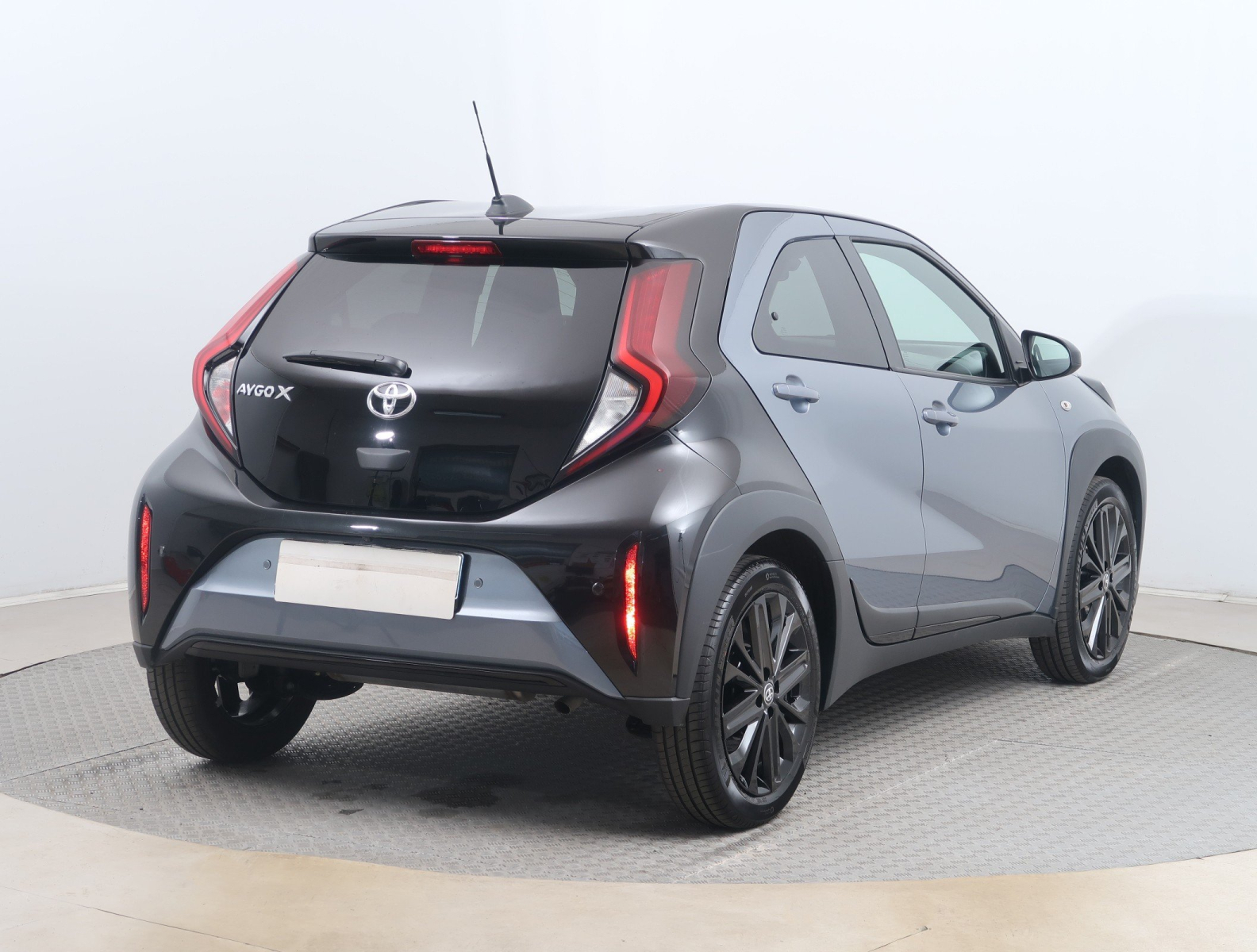 Toyota Aygo X - 2024