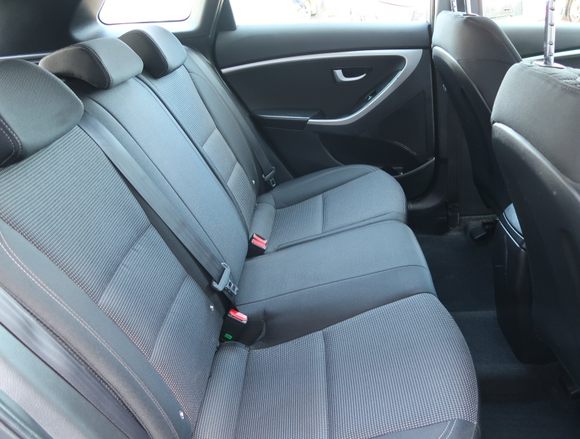 Hyundai i30, 2016