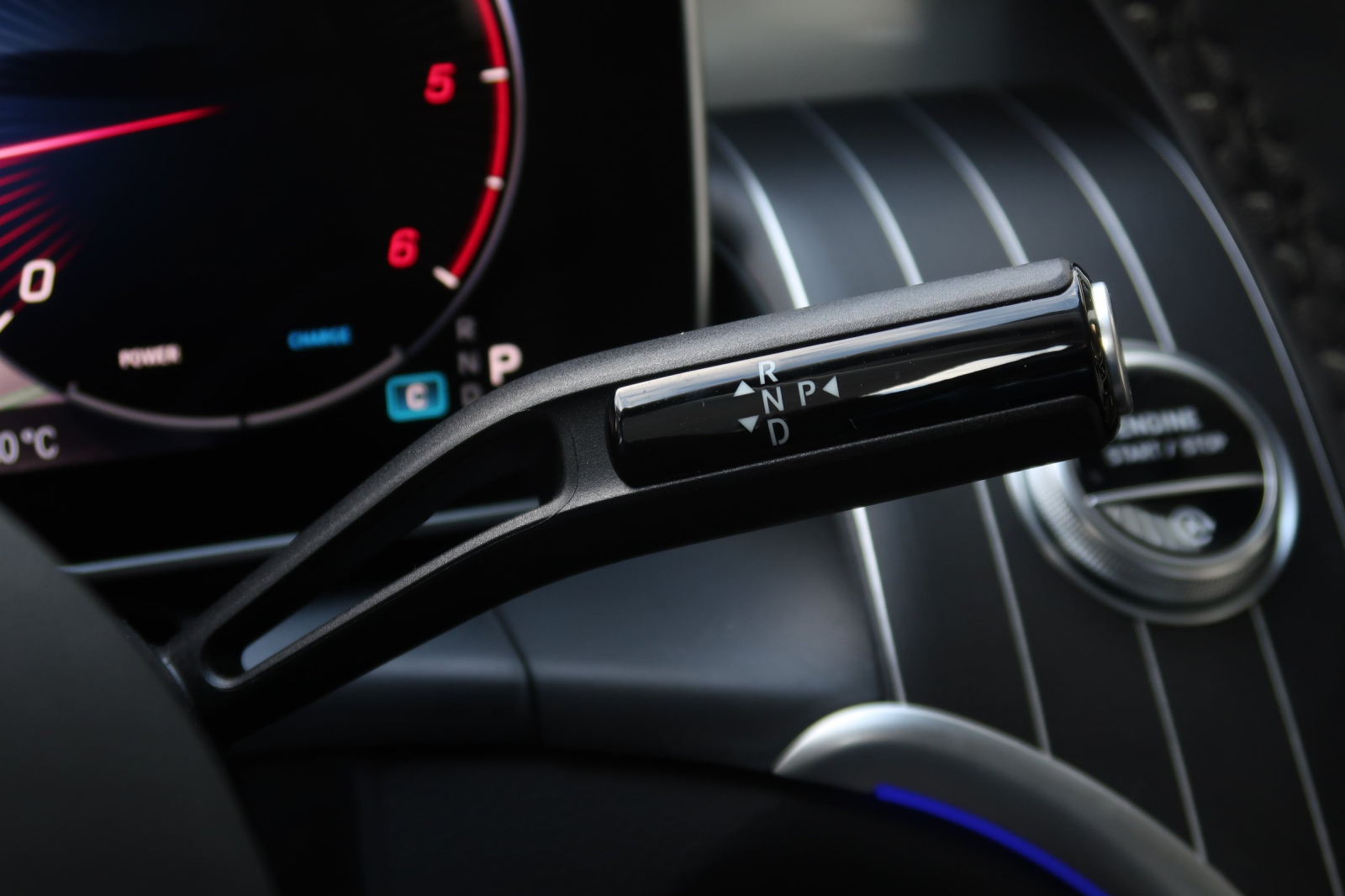 Mercedes-Benz GLC - 2024