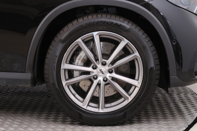 Mercedes-Benz GLC - 2024