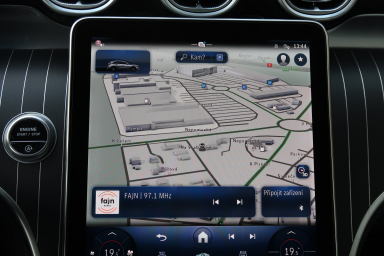 Mercedes-Benz GLC - 2024