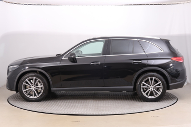 Mercedes-Benz GLC - 2024