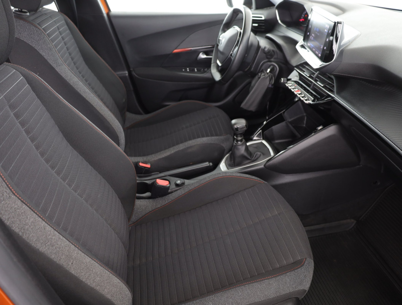 Peugeot 2008, 2021