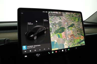 Tesla Model Y - 2023
