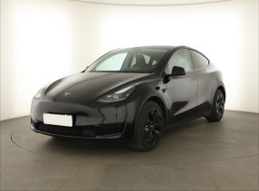 Tesla Model Y - 2023
