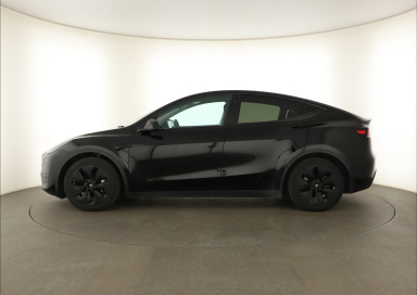 Tesla Model Y - 2023