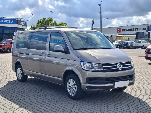 Volkswagen Caravelle 2016
