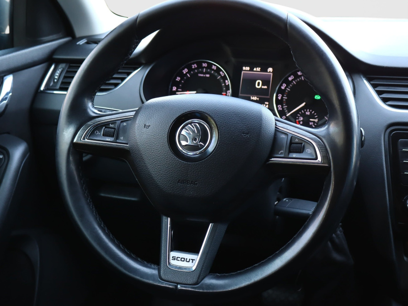 Škoda Octavia Scout, 2016