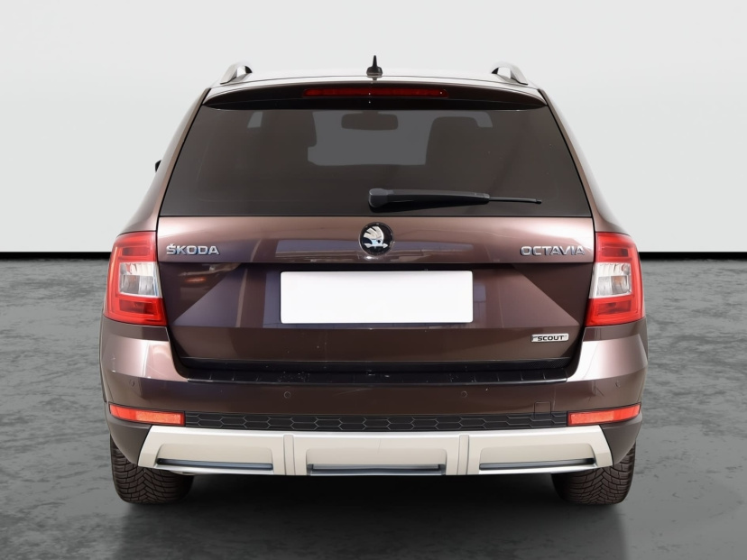 Škoda Octavia Scout, 2016