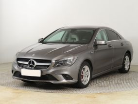 Mercedes-Benz CLA - 2015