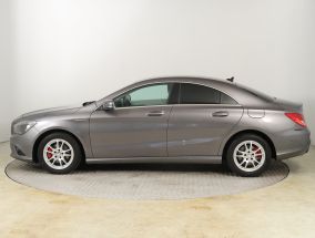Mercedes-Benz CLA - 2015