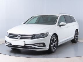 Volkswagen Passat - 2020