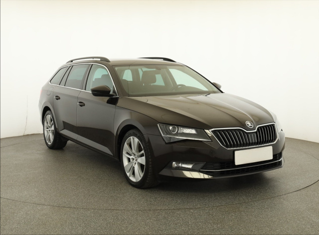 Škoda Superb 2017