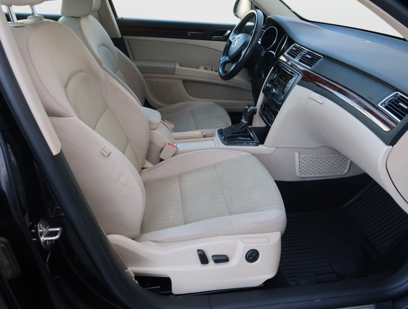 Škoda Superb, 2014