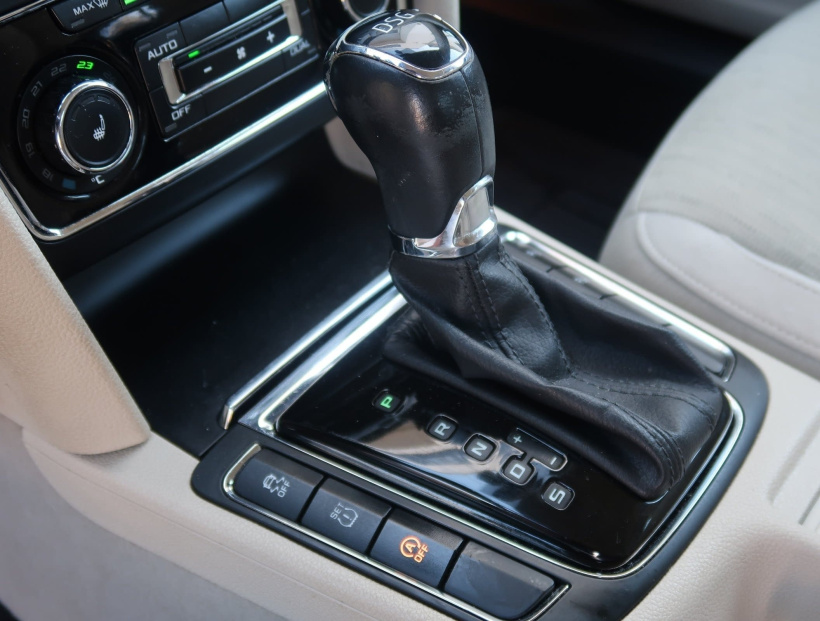 Škoda Superb, 2014