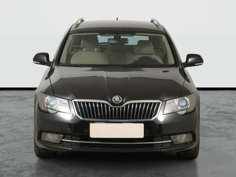 Škoda Superb, 2014