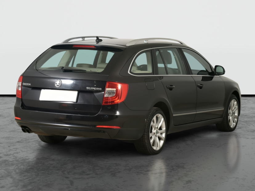 Škoda Superb, 2014