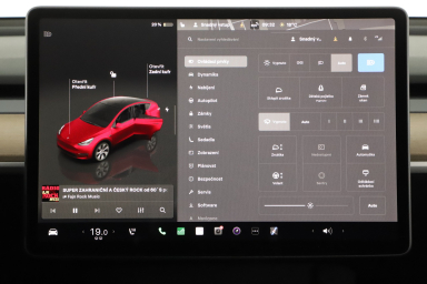 Tesla Model Y - 2022