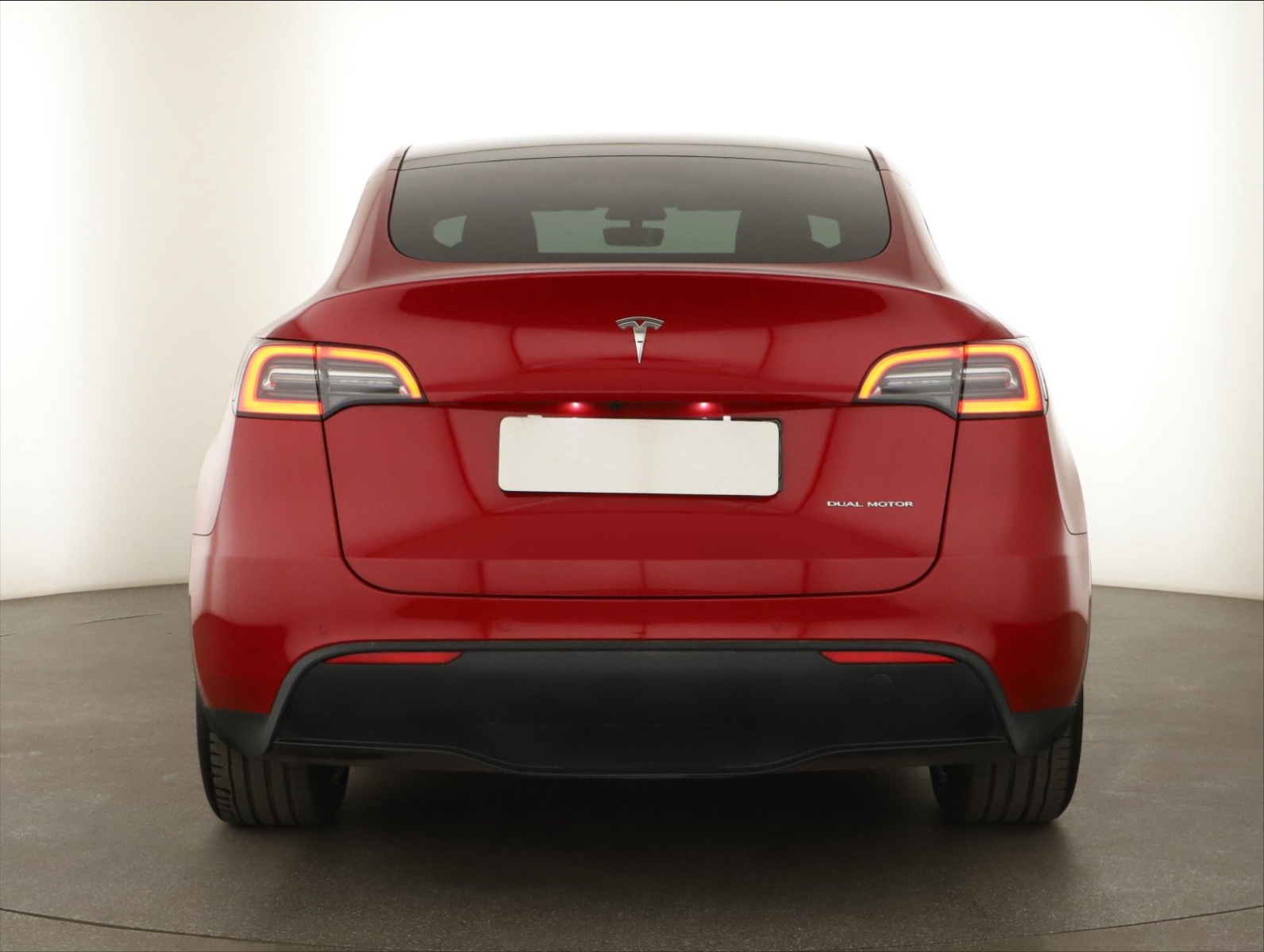 Tesla Model Y - 2022