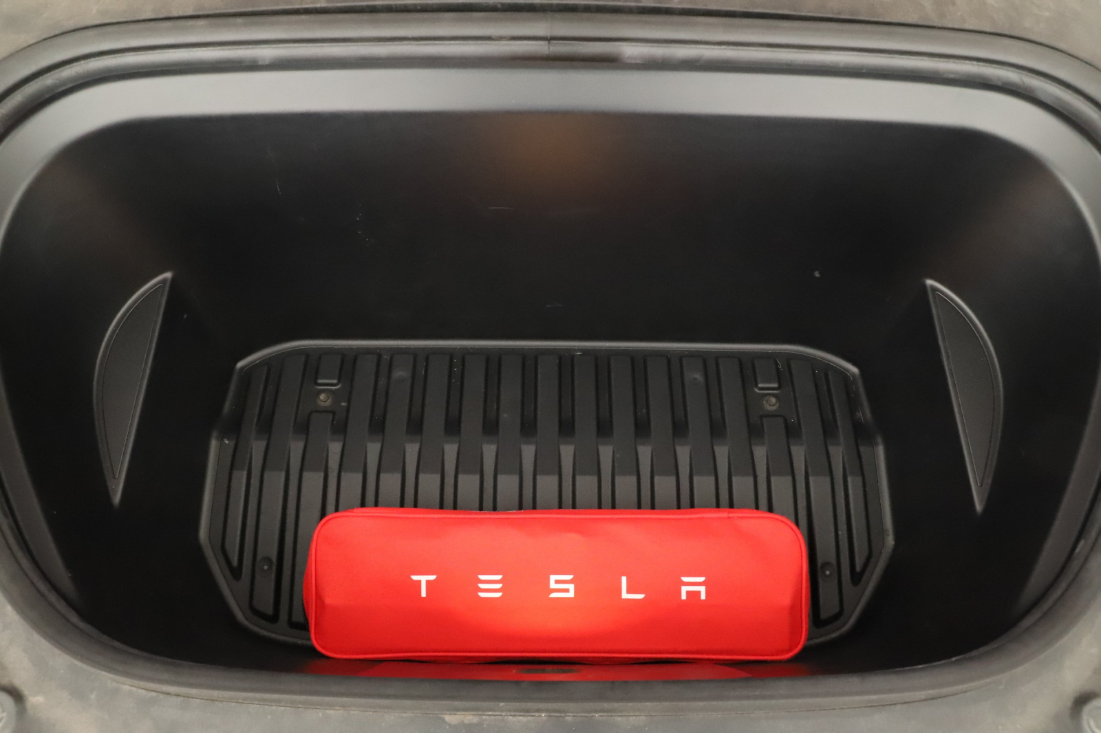 Tesla Model Y - 2022