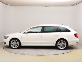 Skoda Superb - 2013