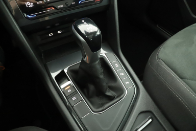 Volkswagen Tiguan - 2022
