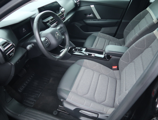 Citroen C4 X