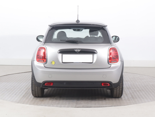 MINI 3-door