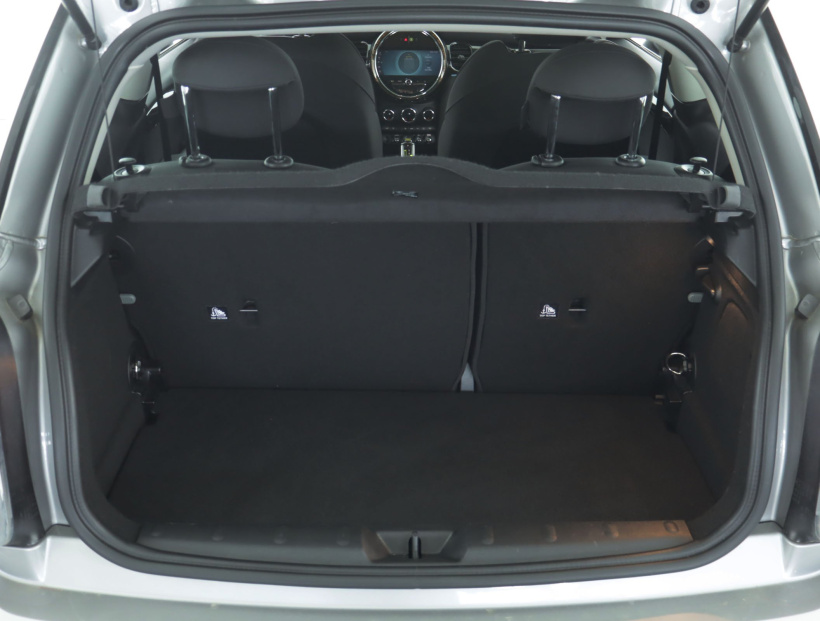 MINI 3-door, 2024
