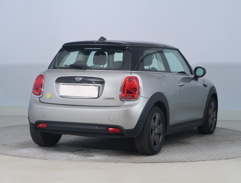 MINI 3-door, 2023