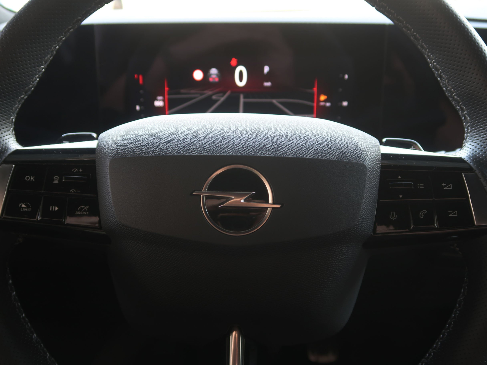 Opel Astra - 2024