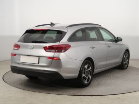 Hyundai i30 - 2024