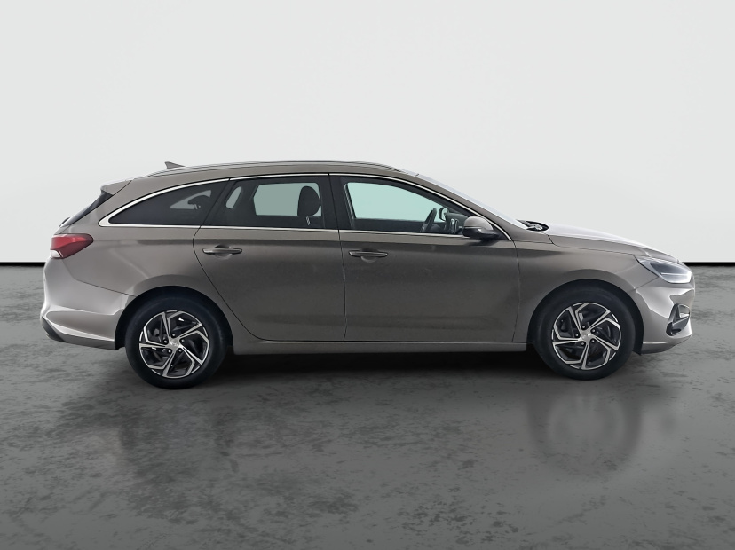 Hyundai i30, 2023