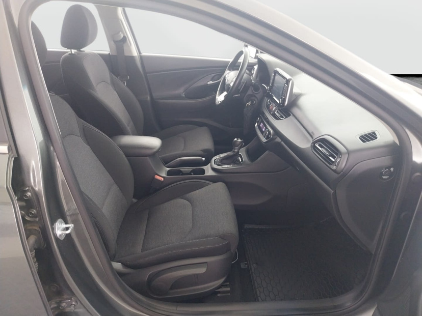 Hyundai i30, 2023