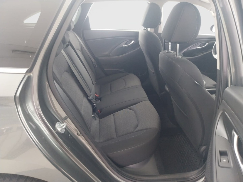 Hyundai i30, 2023