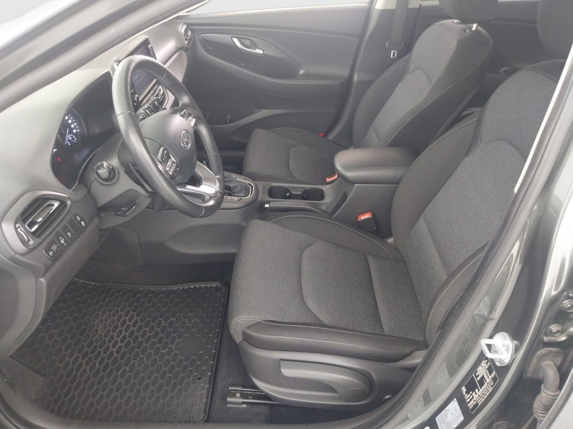 Hyundai i30, 2023