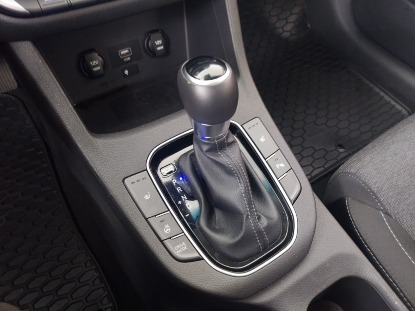 Hyundai i30, 2023