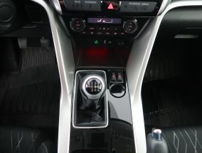 Mitsubishi Eclipse Cross - 2018